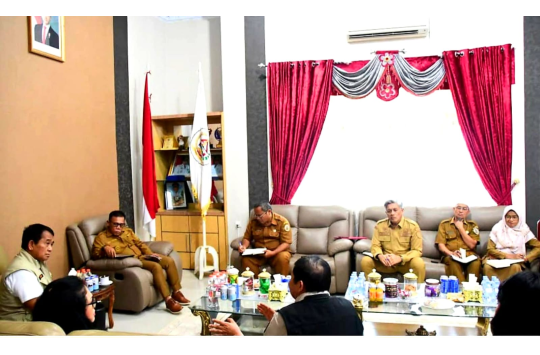 Percepat Pemulihan Pascabencana, Bupati Tapteng Terima Kunjungan BNPB Bahas Huntap dan Bantuan Warga