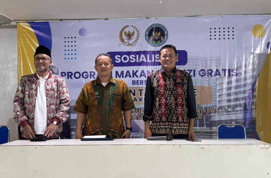 ratusan warga Karawang antusias menghadiri sosialisasi program ini di Aula Masjid Al Ghammar