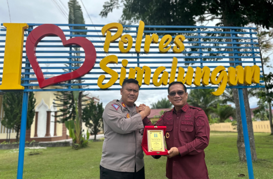 Kapolres Simalungun AKBP Choky Sentosa Meliala dan Kalapas Kelas IIA Pematangsiantar, M. Pithra Jaya Saragih. (Foto:Istimewa)