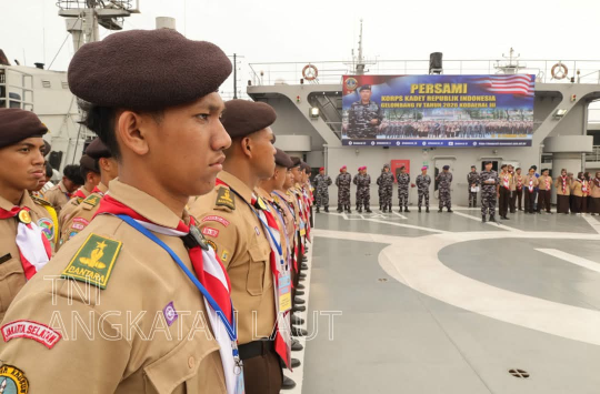 Persami KKRI Gelombang IV di KRI Teluk Kupang-519, Kodaeral III Tempa 300 Pelajar Jadi Generasi Bahari Tangguh