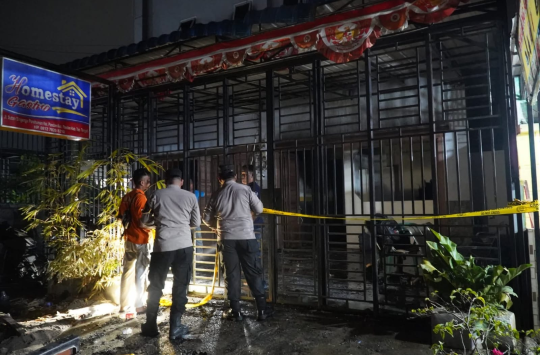 Polres Tapteng Selidiki Kebakaran Ruko Homestay di Pandan, Dugaan Awal Api dari Kamar Resepsionis