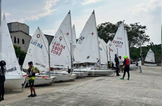 Kejuaraan Nasional Layar Indonesia Regatta II Tahun 2025 (foto: Dispen AL)