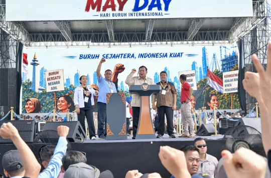 PRABOWO PASANG TAMENG BURUH! Satgas PHK Dibentuk, Negara Siap Ambil Alih Jika Perusahaan Tumbang