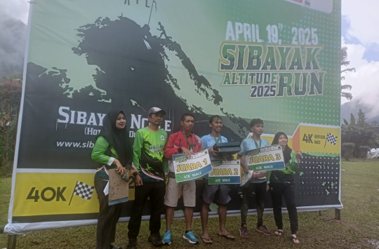 Pratu Ongki Saleh Prajurit Batalyon Infantri 122/ TS Juara 1 lari 40K Sibayak Altitude 2025