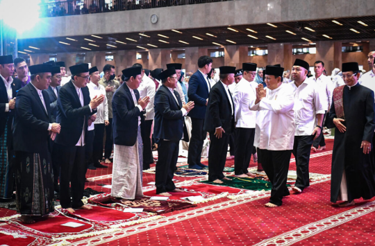 Presiden Prabowo Subianto melaksanakan Salat Id di Masjid Istiqlal (Foto: Setpres)