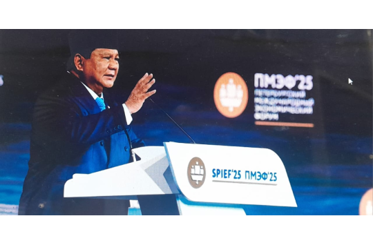 Presiden Prabowo Subianto menyampaikan pidato pada sesi pleno SPIEF 2025 di ExpoForum Convention and Exhibition Centre, St. Petersburg, Rusia, pada Jumat, 20 Juni 2025 (Foto: BPMI Setpres/Laily Rachev)