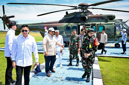 Presiden Prabowo dan Rombongan saat bertolak ke Majalengka (foto BPMI setpres)