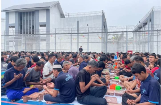 Acara makan bersama di Lapas Pemuda Langkat (foto: Humas lapada Langkat)