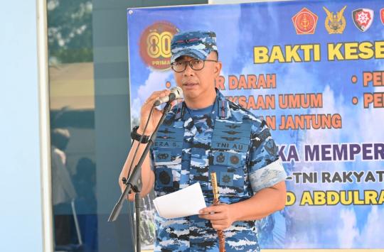 Sambut HUT ke-80 TNI, Lanud Abdulrachman Saleh Gelar Bakti Kesehatan untuk Warga
