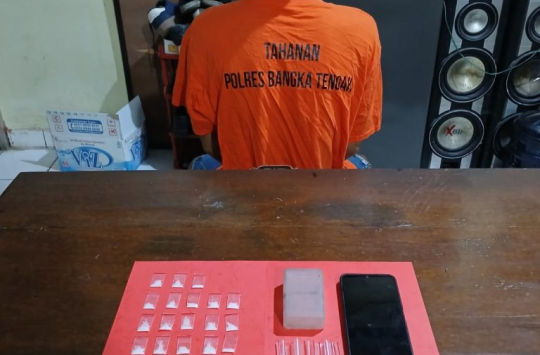Satresnarkoba Polres Bangka Tengah Tangkap Pengedar Sabu di Berok (Foto: Istimewa)