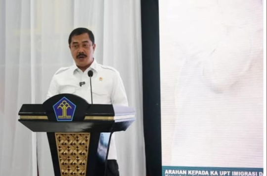 Menteri ImiPas, Agus Andrianto saat memberikan arahan saat kunjungan kerja Rabu 18/12/2024. (foto: humas lapada Langkat)