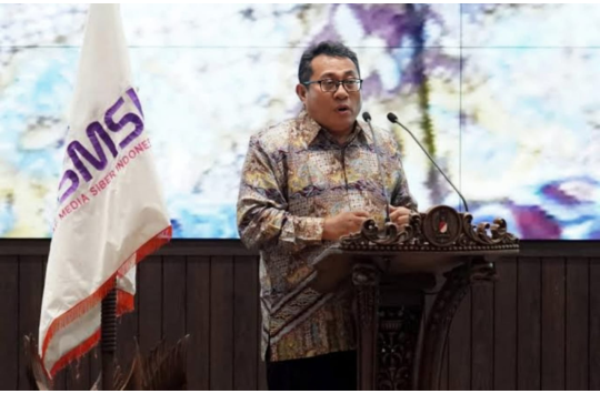Drs Firdaus M.Si,  Ketua SMSI Pusat