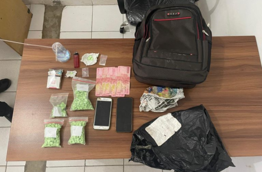 Pores  Tebing Tinggi berhasil mengamankan barang bukti pil ekstaksi