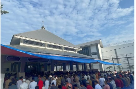 WBP Lapas Pemuda Langkat Laksanakan Sholat Idul Fitri (Foto: Humas Lapas Pemuda Langkat)