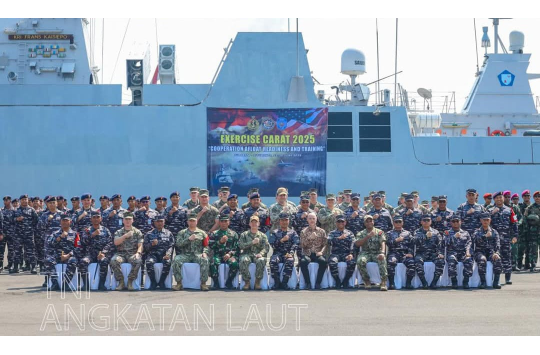 Latihan gabungan CARAT 2025 TNI AL bersama Angkatan Laut Amerika Serikat (US Navy) dan Korps Marinir AS (USMC). (Foto: Dispen AL)