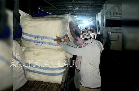 TNI AL Gagalkan Penyelundupan Ballpress dari Malaysia di Tarakan, Negara Selamatkan Ratusan Juta