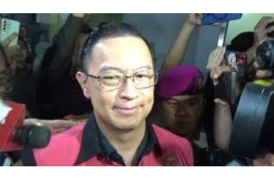 Tom lembong setelah di tetapkan tersangka oleh kejaksaan agung