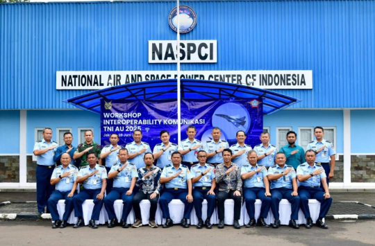 Waaskomlek Kasau, Marsma TNI Tjatur Pudji H,  membuka Workshop Interoperability Komunikasi TNI AU Tahun Anggaran 2025 di Gedung NASPCI, Halim Perdanakusuma, Jakarta, Kamis 19 Juni 2025. (Foto: Dispen AU)