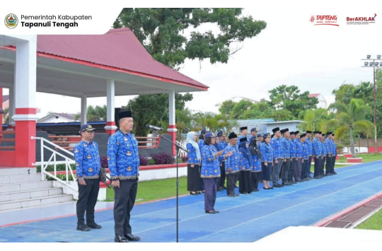 Wabup Tapteng pimpin apel kesadaran Nasional di Lapangan Sepakbola GOR Pandan (foto; Diskominfo Tapteng)