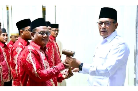 Wabup Tapteng Lantik Dewan Hakim MTQ ke-51, Tekankan Penilaian Adil dan Transparan