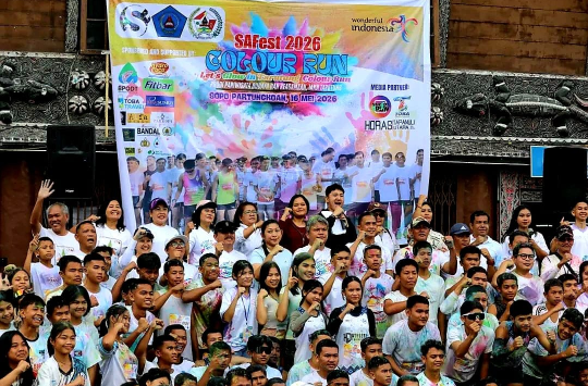 Wabup Taput Ikut Meriahkan Colour Run SAFEST Season 6 di Tarutung, Dorong Sport Tourism dan Kreativitas Anak Muda