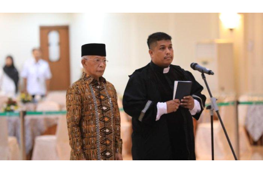 Teddy Robinson Siahaan saat dilantik menjadi Dirut Badan BLU PPK Kemayoran.(foto istimewa)