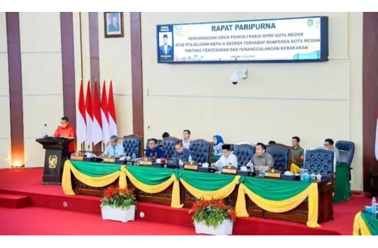 Sidang Paripurna DPRD Kota Medan membahas Ranperda tentang Pencegahan dan Penanggulangan Kebakaran. ( foto: Pemko Medan)